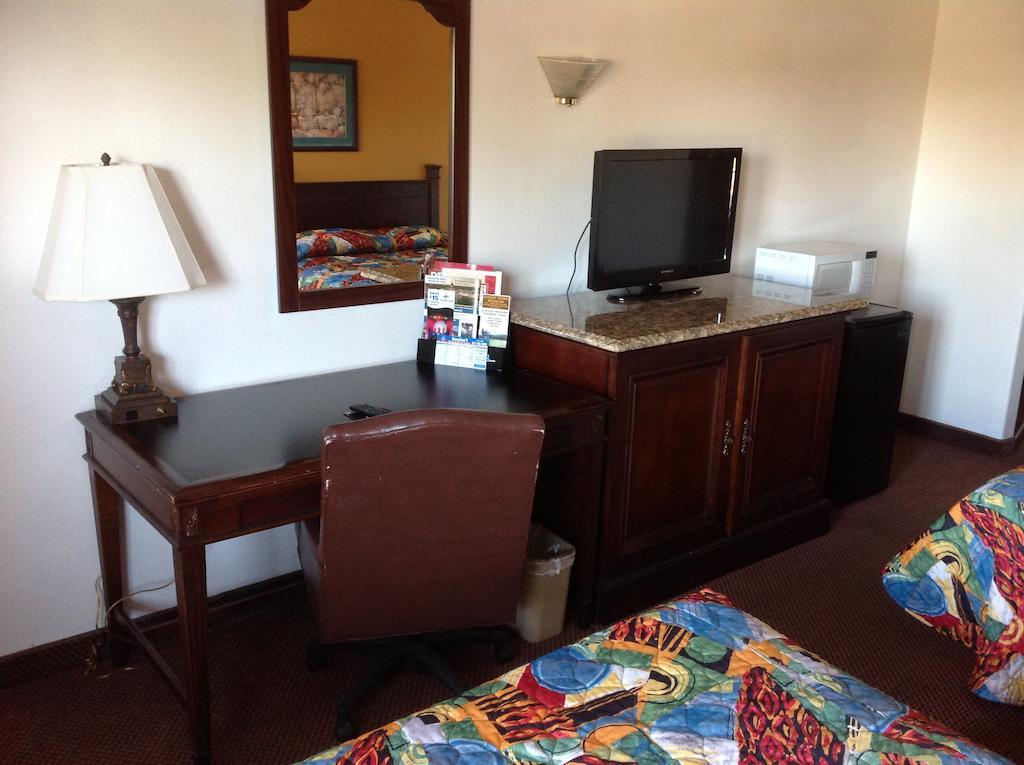 Heritage Inn Grand Prairie Habitación foto